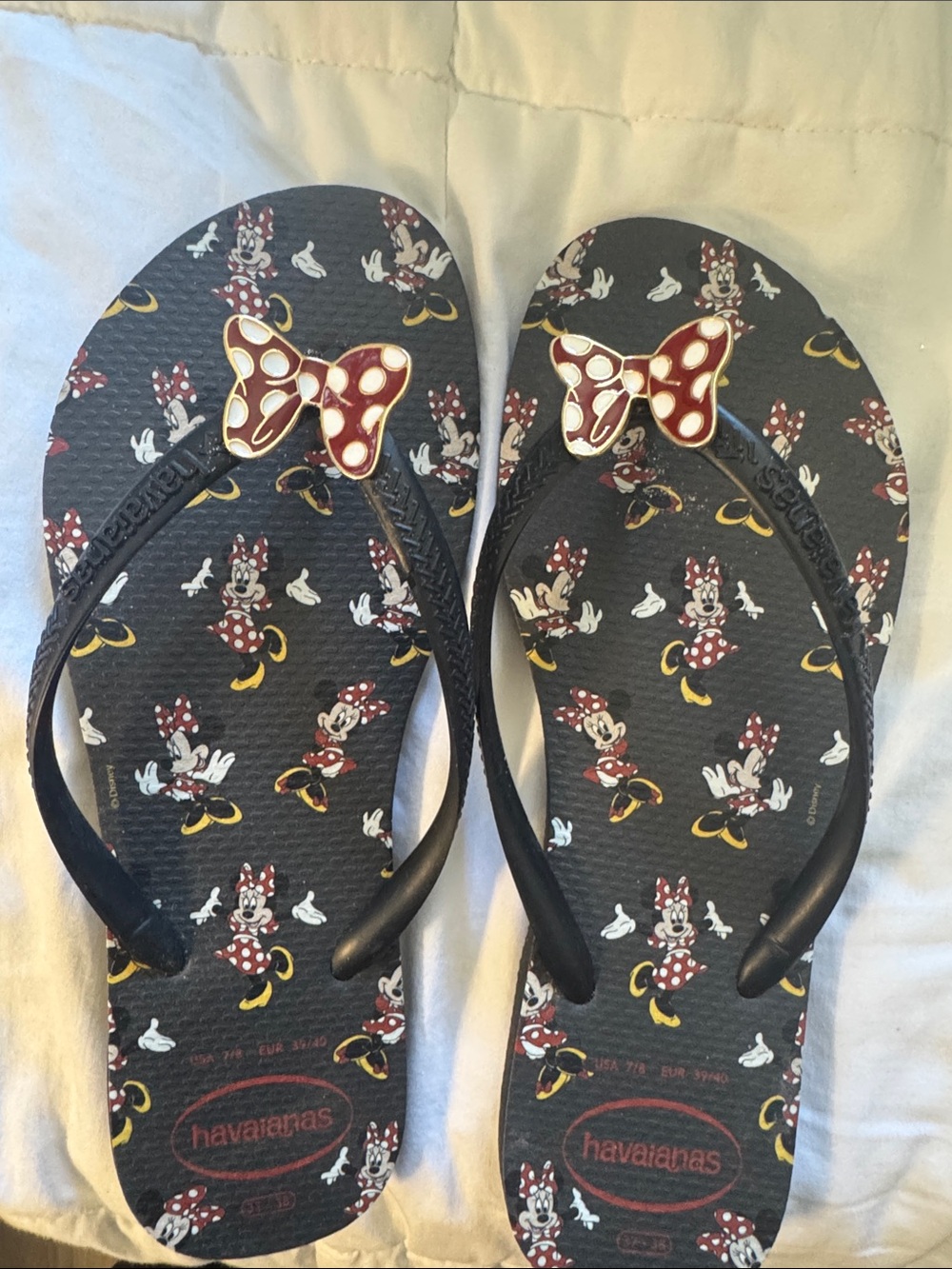 Disney Havaianas Minnie mouse flip-flops 7/8 like new